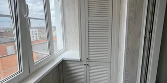 Внутренняя отделка панелями ПВХ в ламинации, установка шкафа под покраску